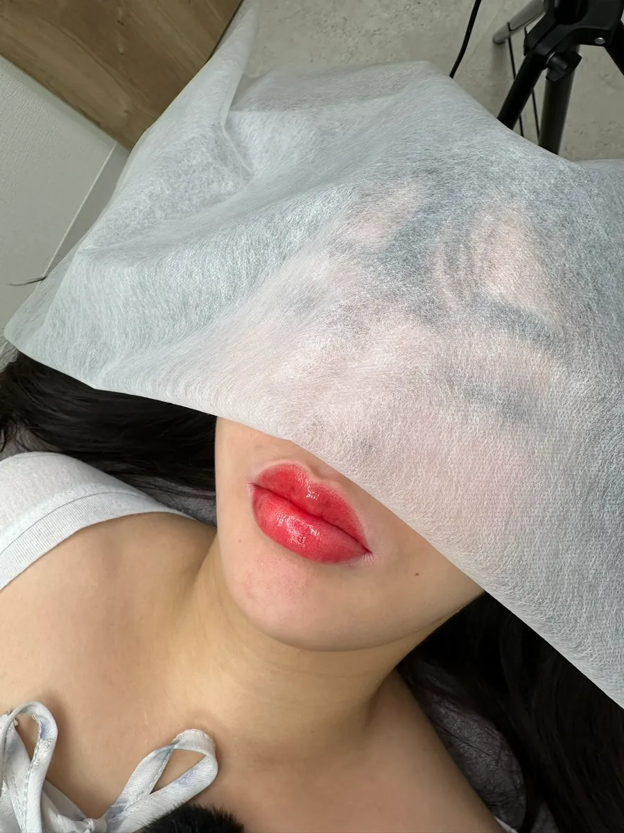 リップアートメイク 施術直後